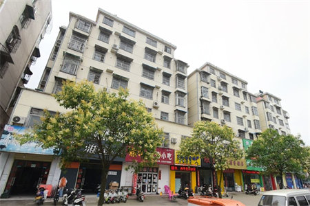 华龙西苑紧邻佛山小学佛山中学精装修证满两年